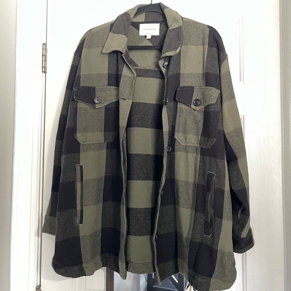 LUCKY BRAND OVERSIZED GREEN BLACK PLAID BUTTON UP SHACKET